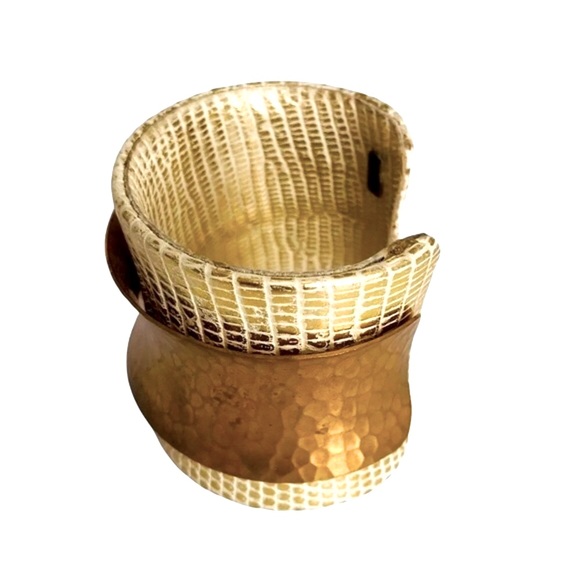 KARA BY KARA ROSS Wide Snake Skin Wrap Cuff - Picture 4 of 8